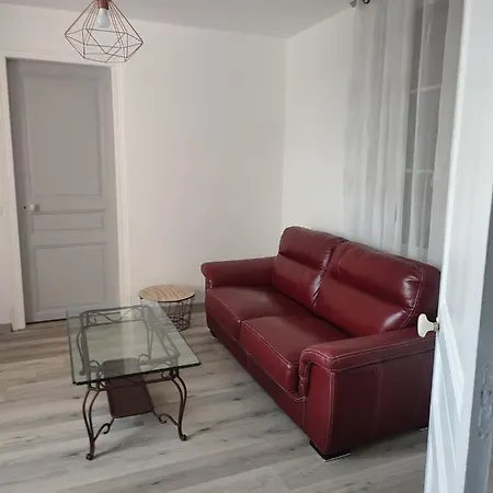 La Maison Fleurie 2 Hébergement de vacances *