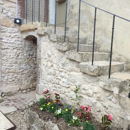La Maison Fleurie 2 Hébergement de vacances Sainte-Genevieve-les-Gasny
