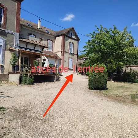 La Maison Fleurie 2 Sainte-Genevieve-les-Gasny